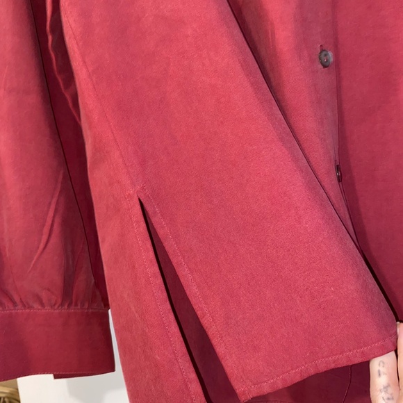 100% REAL SILK Vintage Liz Claiborne Button Down - Picture 6 of 6